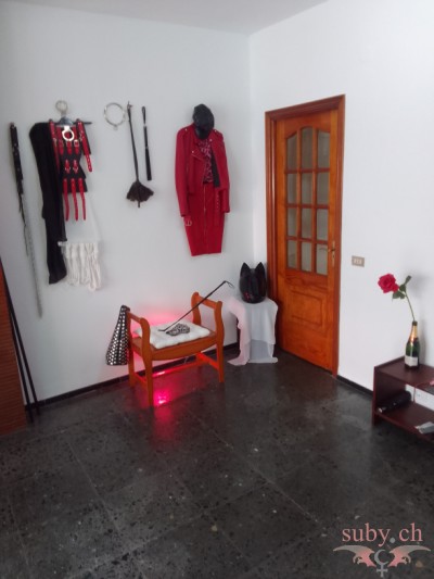 suby-balmer-bdsm-room BDSM playroom, Santa Cruz de Tenerife.